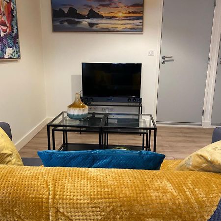 Bel Appartement Avec Place De Parking A Proximite 沙拉罗讷河畔沙蒂永 外观 照片