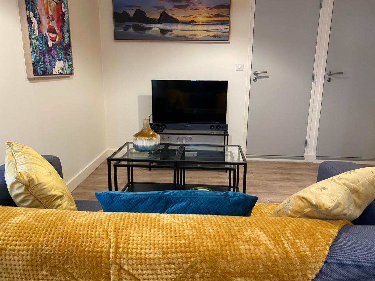 Bel Appartement Avec Place De Parking A Proximite 沙拉罗讷河畔沙蒂永 外观 照片