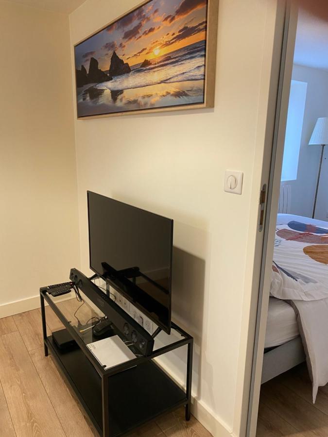 Bel Appartement Avec Place De Parking A Proximite 沙拉罗讷河畔沙蒂永 外观 照片