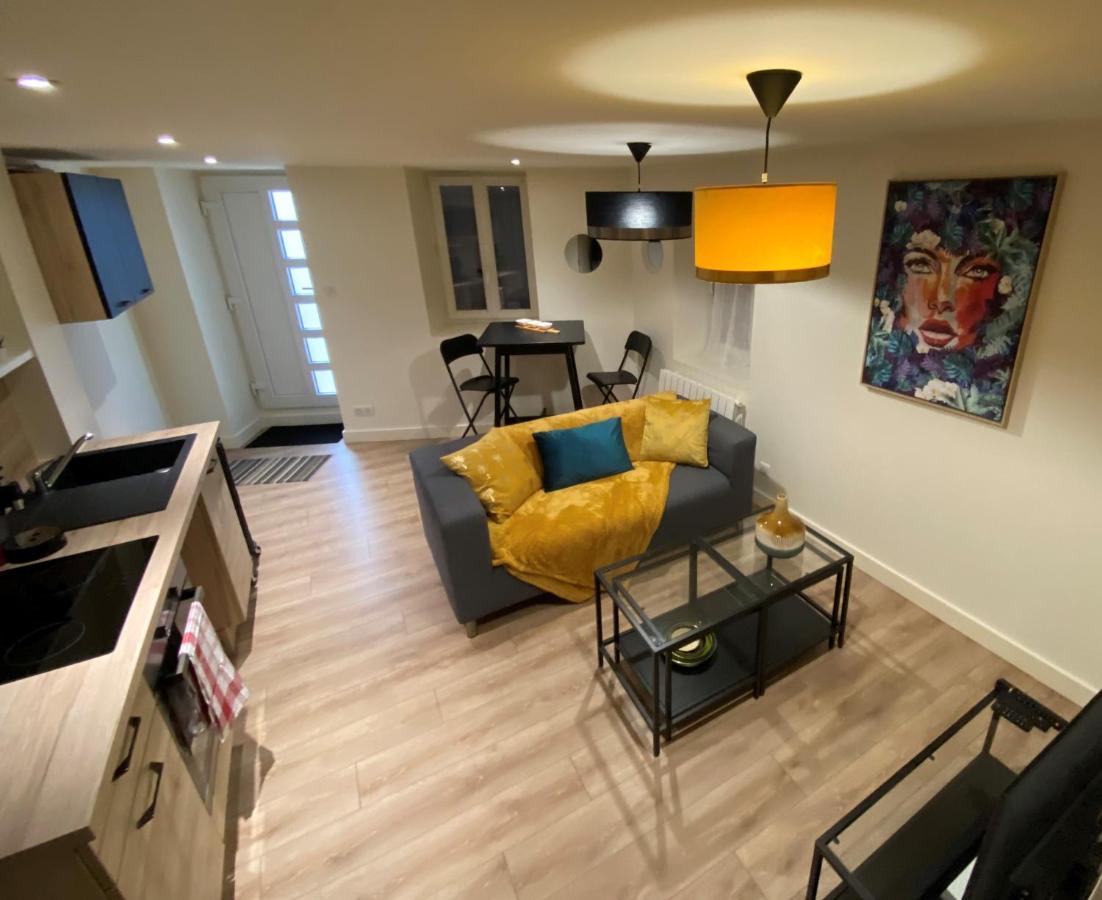 Bel Appartement Avec Place De Parking A Proximite 沙拉罗讷河畔沙蒂永 外观 照片